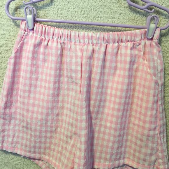 Pink checkered short sleeve pajama shorts set size L - Picture 6 of 8